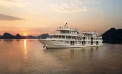Athena Cruise Bai Tu Long Bay