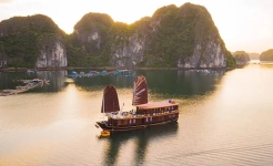 Cat ba ocean cruise 07