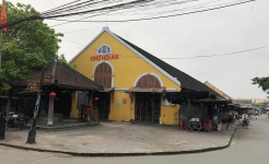 Hoi an center market