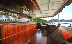 Paradise Peak Bar