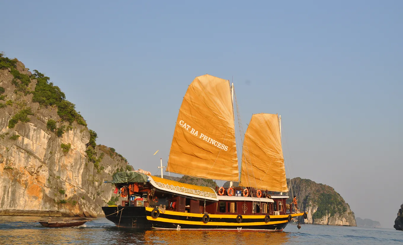 Jonque Cat Ba Princess - Croisière Privée - Baie De Lan Ha - Cat Ba 2 Jours 1 Nuit