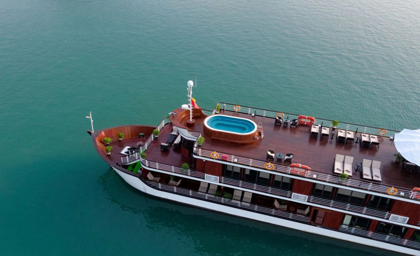 Orchid Premium Cruise - Tuan Chau - Lan Ha Bay 3 Days 2 Nights